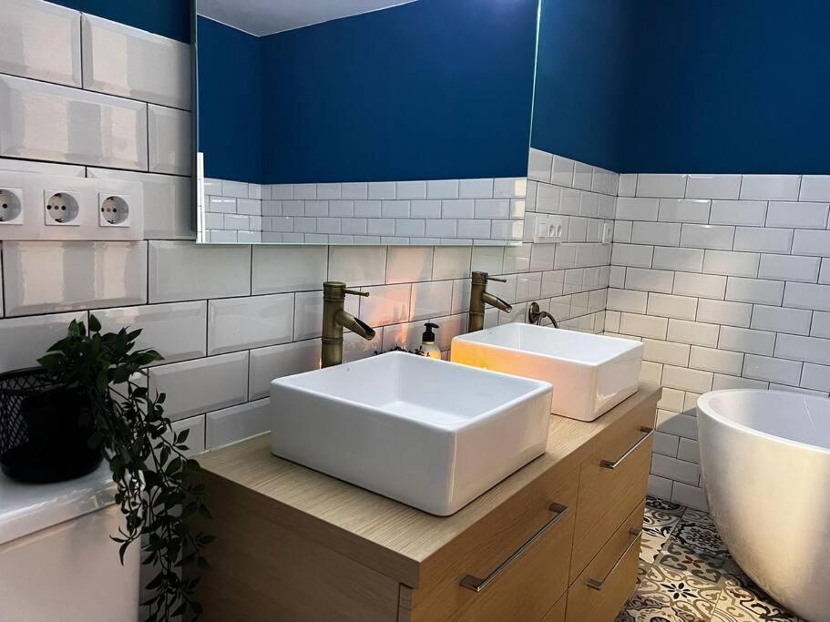 Apartmán Amplio Piso A 400M De La Playa Gijón Exteriér fotografie