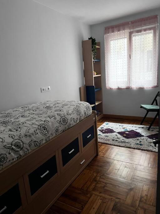 Apartmán Amplio Piso A 400M De La Playa Gijón Exteriér fotografie
