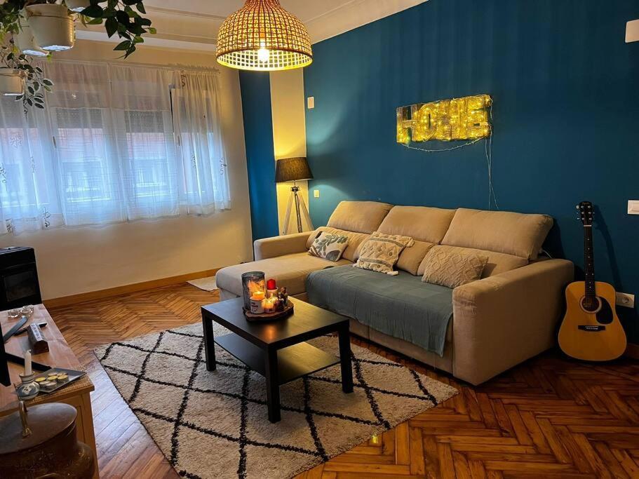 Apartmán Amplio Piso A 400M De La Playa Gijón Exteriér fotografie