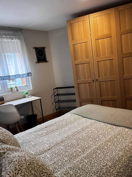 Apartmán Amplio Piso A 400M De La Playa Gijón Exteriér fotografie